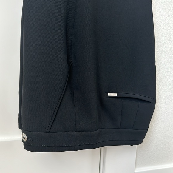 White House Black Market Black Soft Drape Tapered Ankle Pant Size 2R - Picture 3 of 9